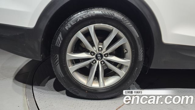 Hyundai Santa Fe (DM) Diesel(e-VGT) 2.0 2WD Premium 2015 — фото 5