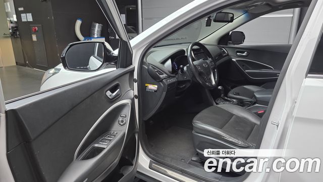 Hyundai Santa Fe (DM) Diesel(e-VGT) 2.0 2WD Premium 2015 — фото 10