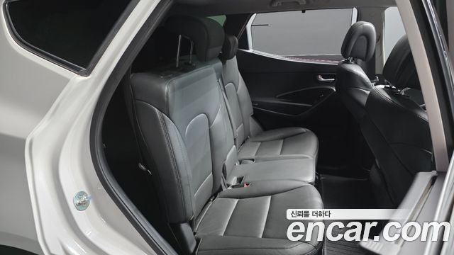 Hyundai Santa Fe (DM) Diesel(e-VGT) 2.0 2WD Premium 2015 — фото 11
