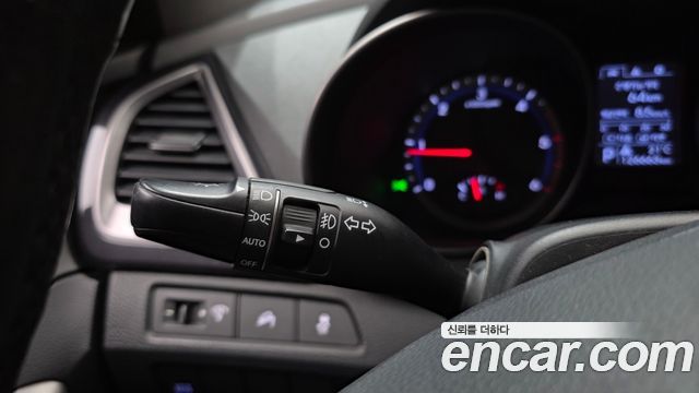 Hyundai Santa Fe (DM) Diesel(e-VGT) 2.0 2WD Premium 2015 — фото 20