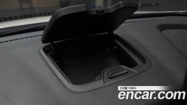 Hyundai Santa Fe (DM) Diesel(e-VGT) 2.0 2WD Premium 2015 — фото 29