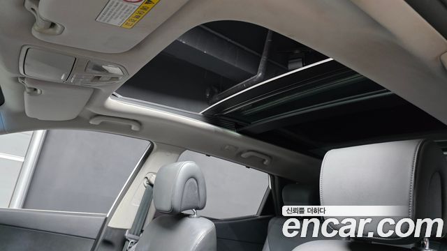 Hyundai Santa Fe (DM) Diesel(e-VGT) 2.0 2WD Premium 2015 — фото 31