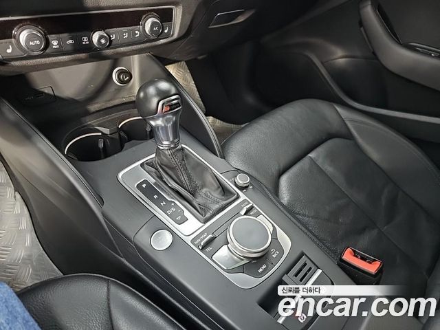Audi A3 40 TFSI 8V 2018 — фото 8