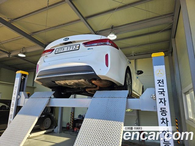Kia K5 Hybrid (II) Noblesse
