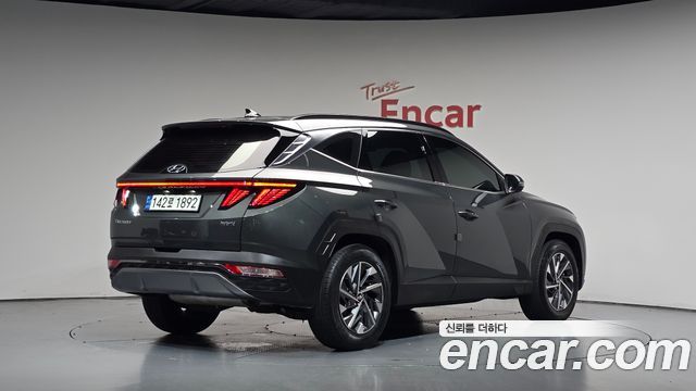 Hyundai Tucson Hybrid (NX4) Inspiration 2WD 2021 — фото 2