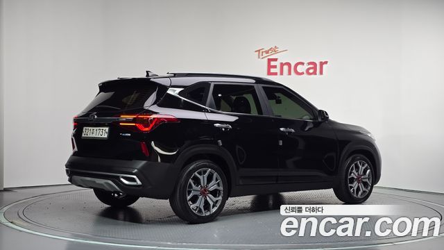 Kia Seltos Diesel 1.6 2WD Noblesse 2020 — фото 2