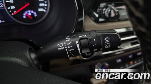 Kia Seltos Diesel 1.6 2WD Noblesse 2020 — фото 20