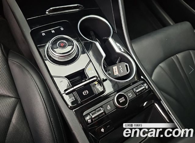 Kia K5 (III) 2.0 Signature 2023 — фото 8