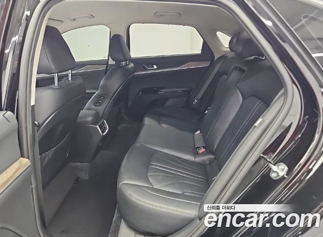 Kia K5 (III) 2.0 Signature 2023 — фото 16
