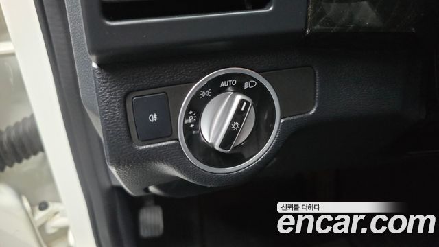 Mercedes-Benz GLK-Class (X204) GLK220 CDI BlueEFFICIENCY 2012 — фото 16