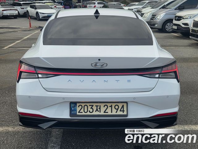 Hyundai Avante (CN7) 1.6 Inspiration 2021 — фото 4
