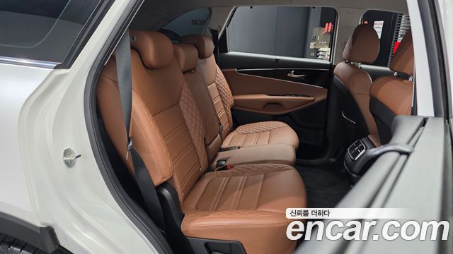 Kia Sorento Diesel 2.0 2WD Marster 2020 — фото 12
