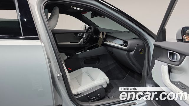 Polestar 2 Standard Singlemotor 2025 — фото 26