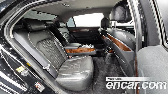 Genesis EQ900 3.8 GDI AWD Premium Luxury 2016 — фото 11