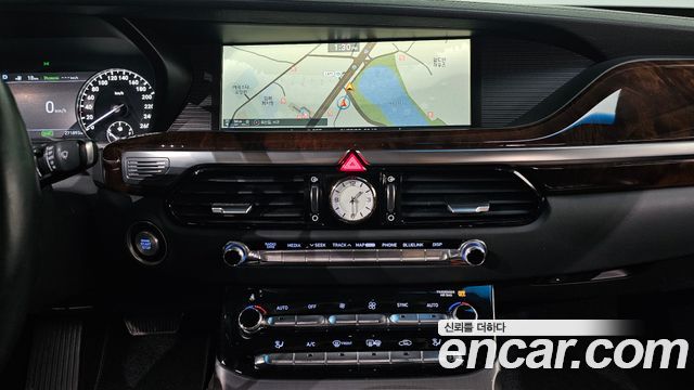 Genesis EQ900 3.8 GDI AWD Premium Luxury 2016 — фото 12