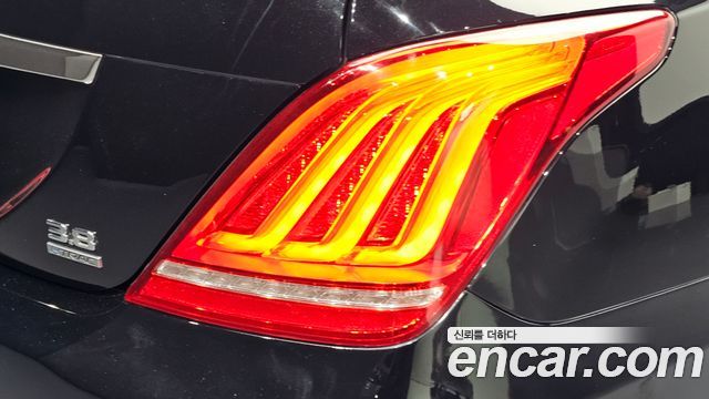 Genesis EQ900 3.8 GDI AWD Premium Luxury 2016 — фото 23