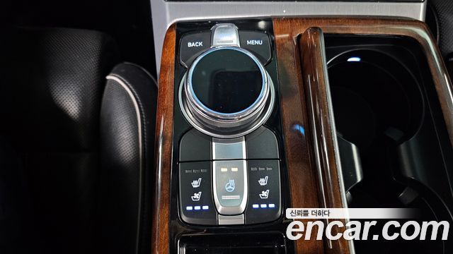 Genesis EQ900 3.8 GDI AWD Premium Luxury 2016 — фото 34