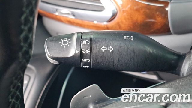 Genesis EQ900 3.8 GDI AWD Premium Luxury 2016 — фото 36