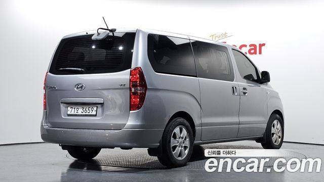 Hyundai Grand Starex Wagon 12-Seater Smart 2018 — фото 2