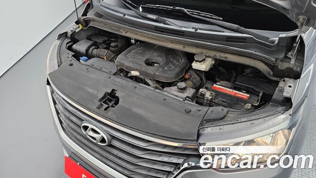 Hyundai Grand Starex Wagon 12-Seater Smart 2018 — фото 6