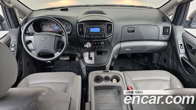 Hyundai Grand Starex Wagon 12-Seater Smart 2018 — фото 7