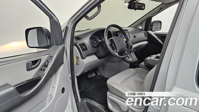 Hyundai Grand Starex Wagon 12-Seater Smart 2018 — фото 10