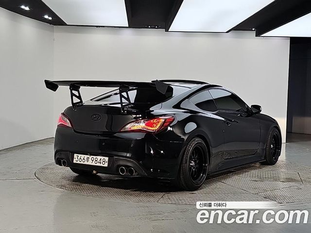 Hyundai Genesis Coupe 380 GT-R 2011 — фото 3
