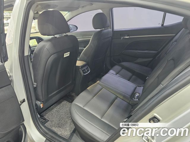 Hyundai Avante (AD) 1.6 GDI Smart 2017 — фото 8