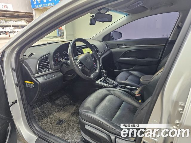 Hyundai Avante (AD) 1.6 GDI Smart 2017 — фото 9