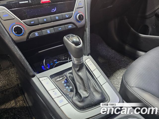 Hyundai Avante (AD) 1.6 GDI Smart 2017 — фото 15