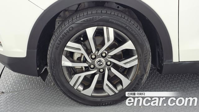 KG Mobility (SsangYong) Tivoli Armor Diesel VX 2WD 2018 — фото 5