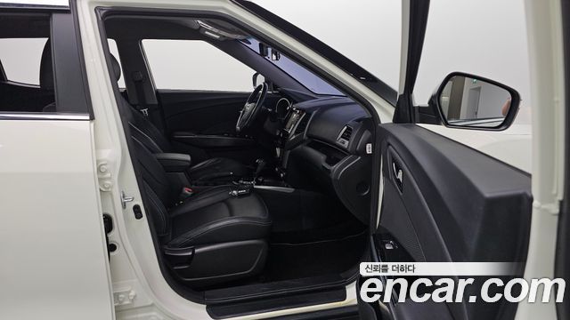 KG Mobility (SsangYong) Tivoli Armor Diesel VX 2WD 2018 — фото 26