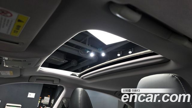 Lexus ES300h Supreme XV60 2017 — фото 19