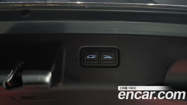 Hyundai Staria Lounge 9-Seater Prestige 2022 — фото 20