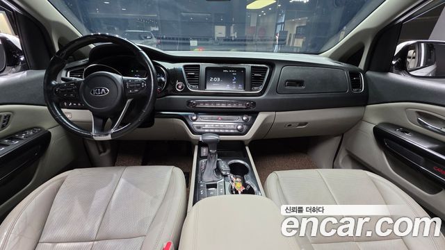 Kia Carnival 7-Seater Limousine President 2019 — фото 7