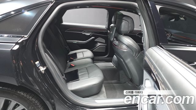 Audi A8 (D5) 55 TFSI Quattro Premium LWB 2023 — фото 16