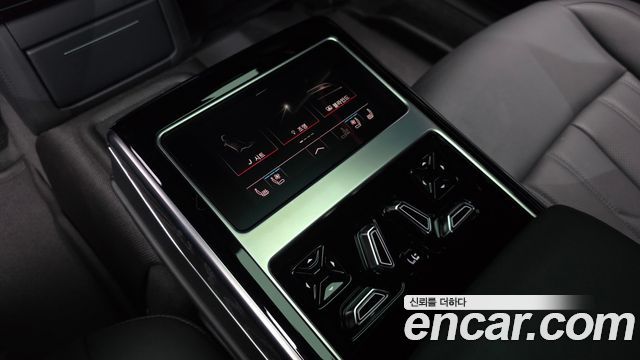 Audi A8 (D5) 55 TFSI Quattro Premium LWB 2023 — фото 22