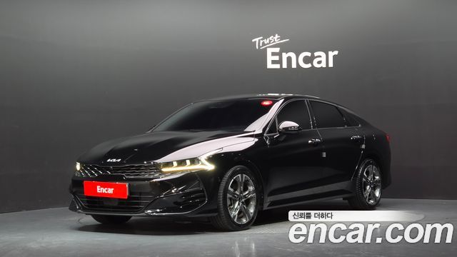 Kia K5 (III) 2.0 Signature