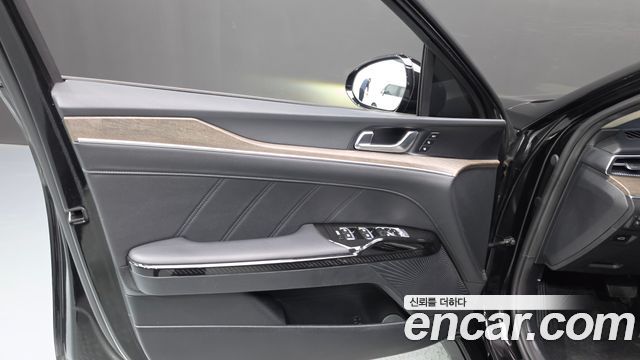 Kia K5 (III) 2.0 Signature 2023 — фото 24