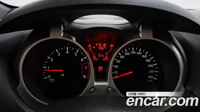 Nissan Juke 1.6 SV F15 2016 — фото 8