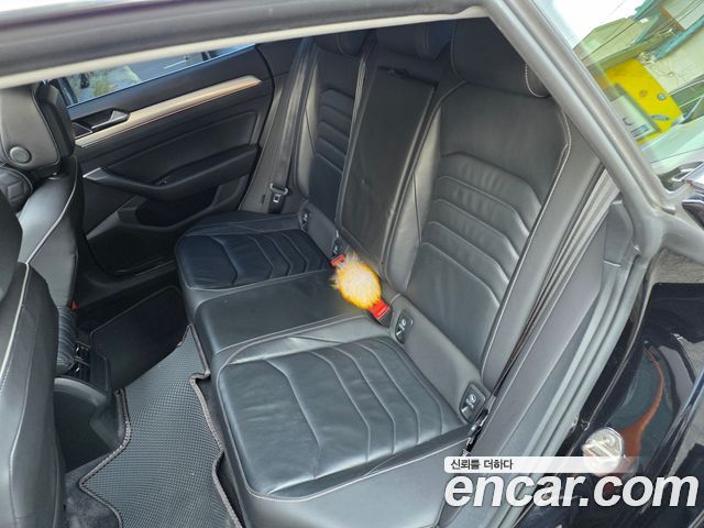 Volkswagen Arteon 2.0 TDI Premium 2019 — фото 9