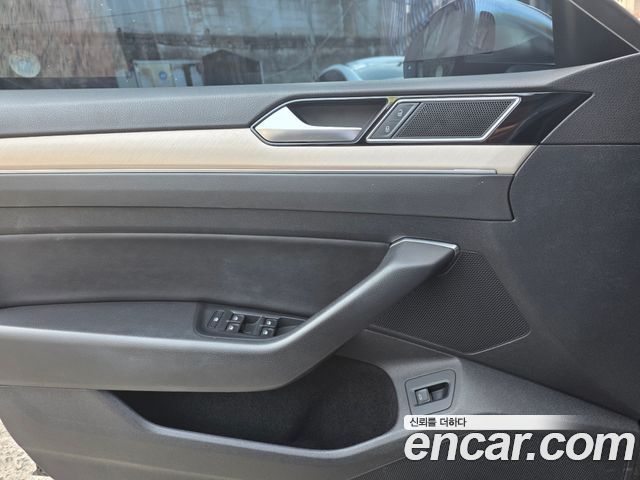Volkswagen Arteon 2.0 TDI Premium 2019 — фото 18