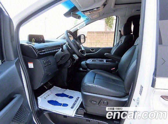 Hyundai Staria 4WD Camper Prestige Camper 11Seater 2023 — фото 5