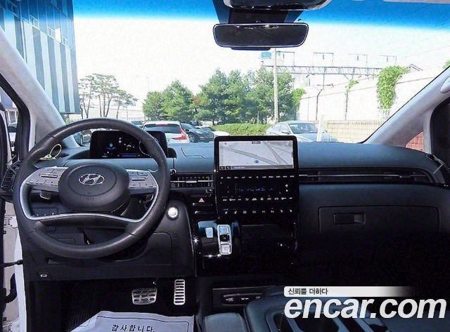 Hyundai Staria 4WD Camper Prestige Camper 11Seater 2023 — фото 8