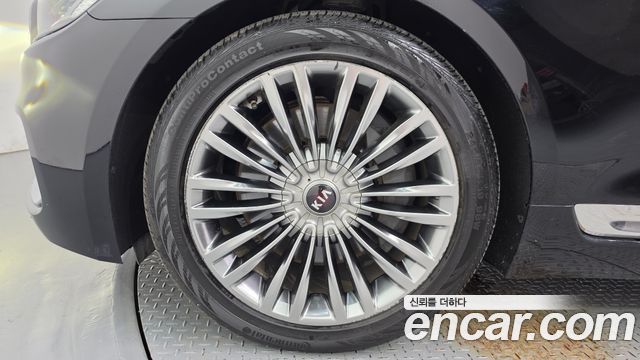 Kia K9 3.8 GDI AWD PlatinumⅢ 2020 — фото 5