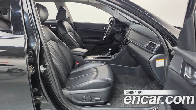 Kia K5 Hybrid (II) Noblesse 2016 — фото 11