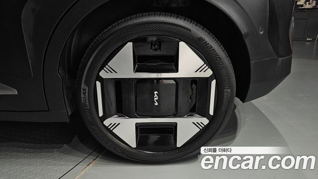 Kia EV3 Long Range 2WD Earth 2025 — фото 21