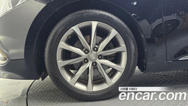 Hyundai Grandeur (HG) HG240 Modern 2015 — фото 5