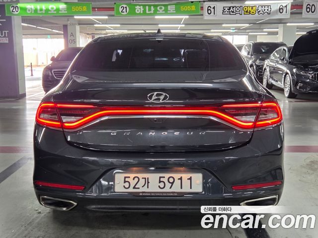 Hyundai Grandeur (IG) 2.4 Premium 2018 — фото 5