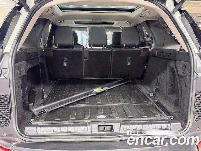 Land Rover Discovery 5 2.0 SD4 SE 2018 — фото 22